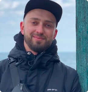 Artem, Ukrainian refugee hosted by misterb&b